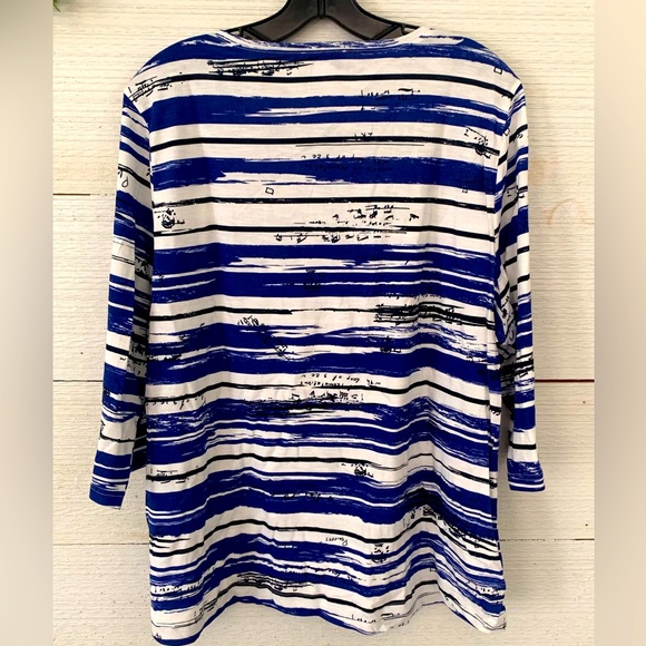 Scoop neck top by Collection L.  Size 14. *NEW*. - Picture 8 of 9